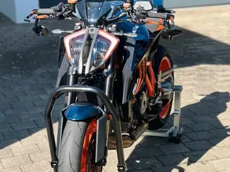 ktm super duke 1290 r