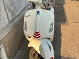 vespa gts 300 hpe