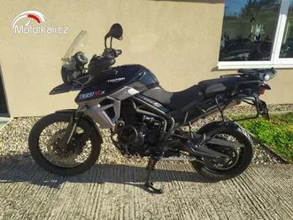 triumph tiger 800 xcx
