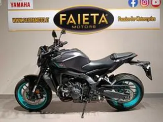 yamaha mt-09 - 2024