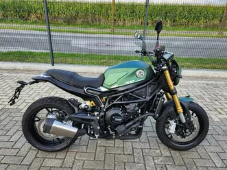 benelli leoncino 800 abs e5 + helm