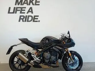 triumph speed triple 1200 rr bond edition - 2023