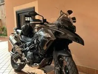 trk 502x 2023 fari led