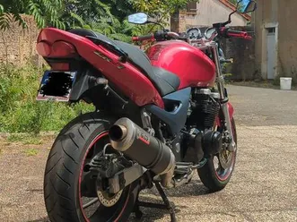 kawasaki zr7