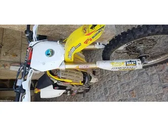 suzuki rmz 250 sem matrícula