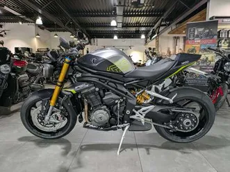 new triumph speed triple 1200 rs for sale in newcastle