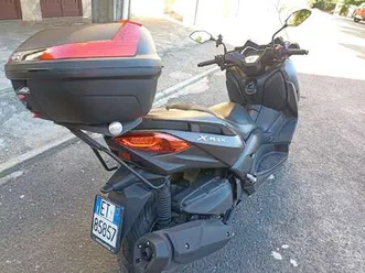 yamaha x-max 400 nero