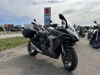 suzuki gsxs 1000 gt 2025