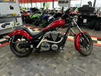 2015 honda® vt1300cx