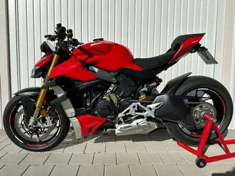 ducati streetfighter v4s