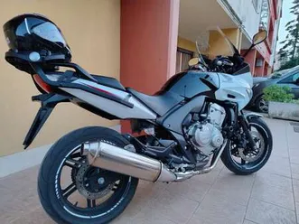 honda cbf 600 bianco