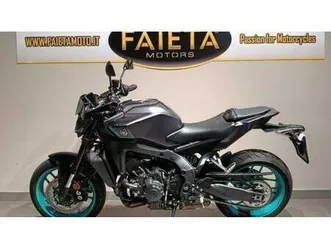 vendo yamaha mt-09 (2024 - 25) usata a roma (codice 9840002) - moto.it