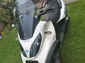 piaggio mp3 400 ie lt