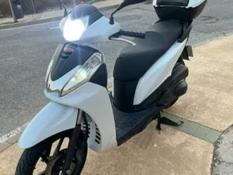 honda - sh 300 sport