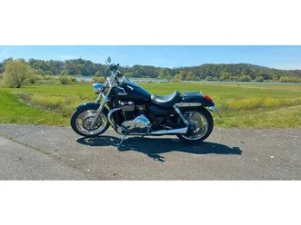 triumph thunderbird 1600