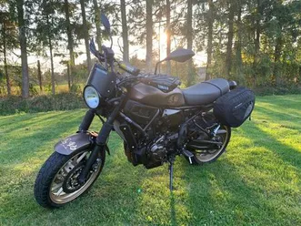 yamaha xsr 700 xtribute ..