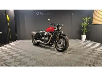 triumph bonneville bobber