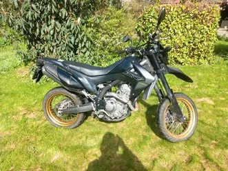 ② honda cr 250m