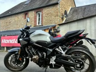 honda cb650r 2025 650 cm3 | moto roadster | 658 km | gris | 50300 avranches