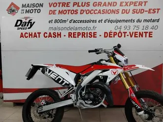 vent dérapage 2022 50 cm3 | moto super motard | 910 km | blanc | 06250 mougins