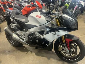 vendo aprilia tuono v4 r (2011 - 15) usata a rosa' (codice 9840299) - moto.it