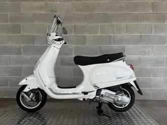 vespa lx 125 campagna prova riscatta o rendi. bianco