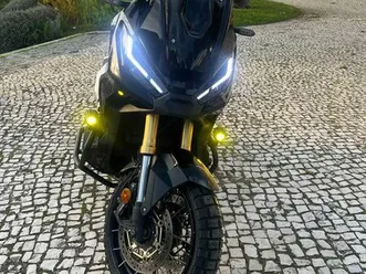 honda-x-adv-750-extras-2021-carnaxide-e-queijas