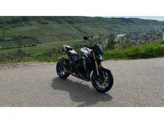 suzuki gsxs 750