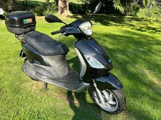 piaggio 125 fly