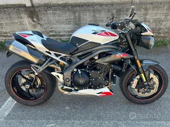 triumph speed triple 1050 rs 2021