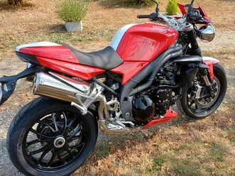 triumph speed triple se
