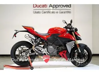 ducati streetfighter v2 solo 6 km iva esposta!