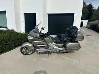 ② honda goldwing gl 1800 abs