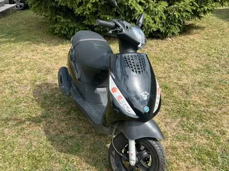 piaggio zip 50