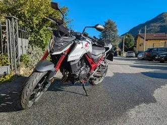 honda cb 750 hornet - 2023