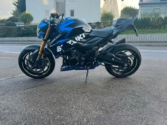 suzuki gsxs 750 gsx-s | yoshimura | stahlflex |