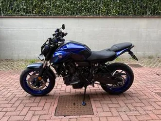 yamaha mt-07 - 2024 vers. 35kw guidabile con a2