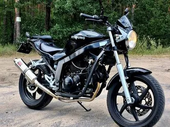 hyosung gt 125 black widow stan idealny wloclawek