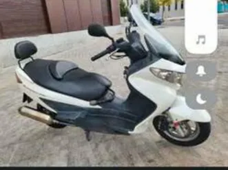 suzuki - burgman 200