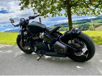 triumph bonneville bobber black zu verkaufen canton lucerne -