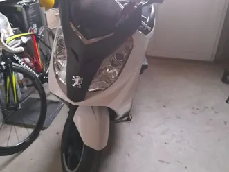 scooter satelis rs
