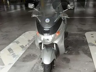 suzuki burgman 400 base grigio