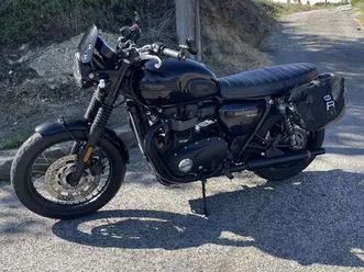 triumph bonneville t100 black