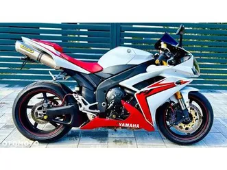 yamaha r1