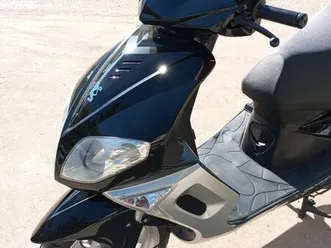 vendo mota 125 ( para desocupar] altura