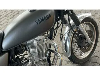 vendo yamaha sr 400 (2013 - 17) usata a roma (codice 9841708) - moto.it