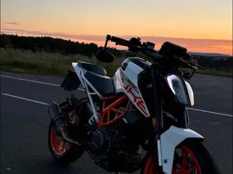 ktm duke 390