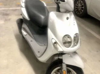 scooter yamaha neos 4 (4 tempos 50 cc). olhão
