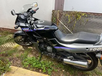 kawasaki gpz 500 s