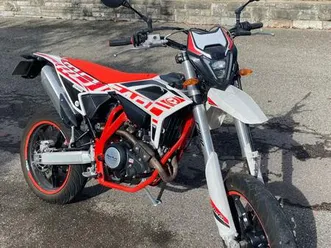 beta rr 125 spm -super moto - neuwertig! +++ wenig kilometer +++